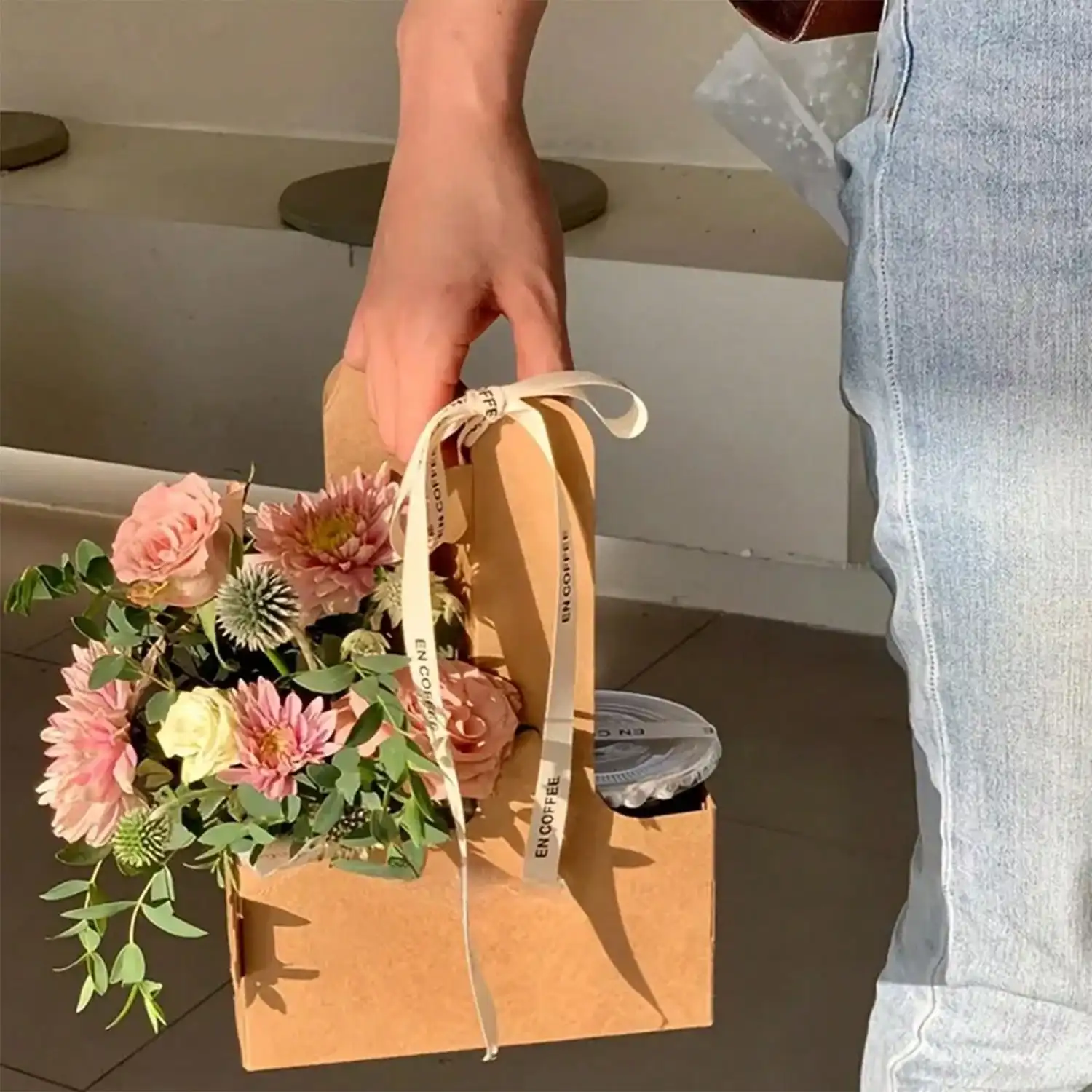 Papierowe torby na prezenty z  – Flower Wrap Kraft recenzja i cena